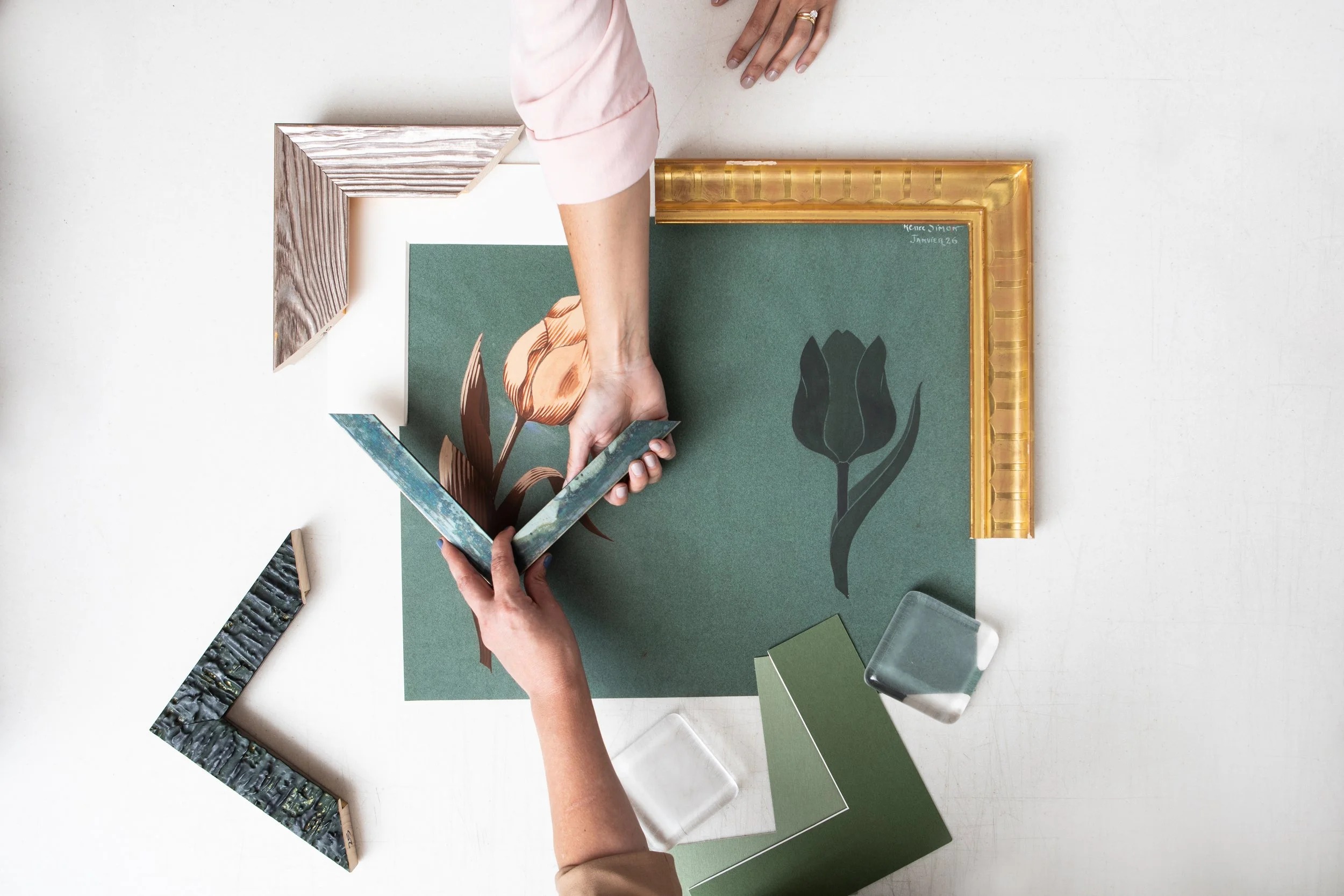 Professional Picture Framing Al Quoz Dubai