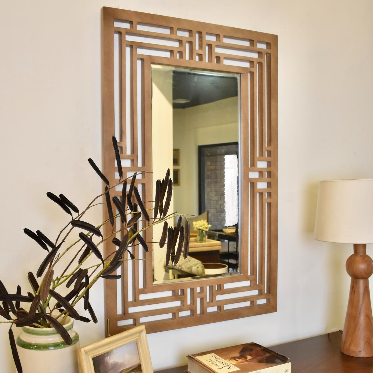 Best Wooden Framer in Dubai: Complete Guide to Professional Wooden Frame Services